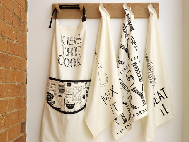 CREATIVE TOPS BAKE STIR IT UP SET OF 3 TEA TOWELS