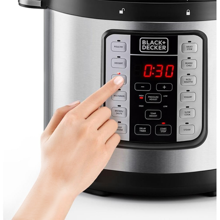 طنجرة ضغط كهربائية ذكية 7 بـ 1 مع 12 برنامج للطبخ بحجم 6 لتر وقوة 1000 واط من Black & Decker