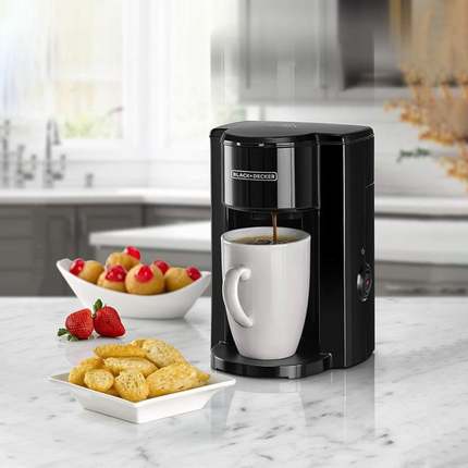 ماكينة صنع القهوة بـ قوة 350 واط سعة كوب واحد ماركة Black & Decker