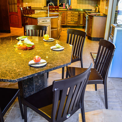 كرسي فيروز البلاستيكي للمناسبات المختلفة من سامبا