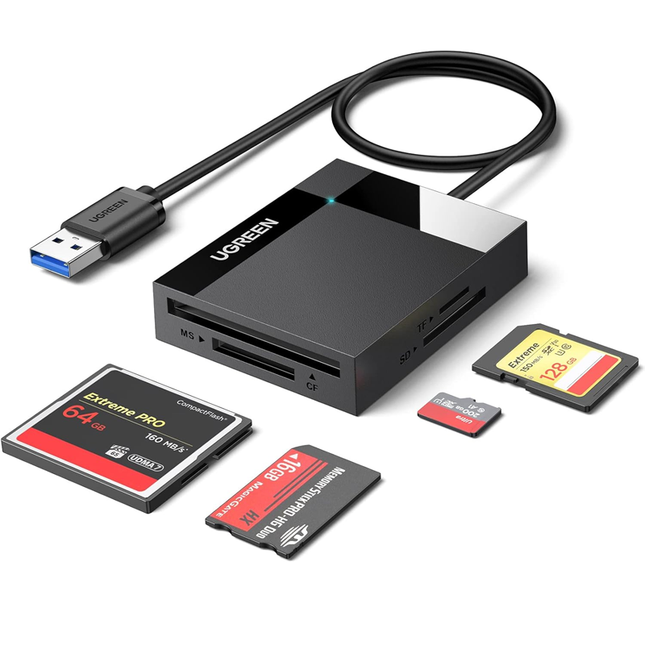 قارئ بطاقات UGREEN 4 في 1 USB 3.0 SD/TF / 30333