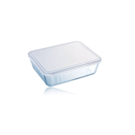 Pyrex cooking and storage dish with lid, 1.5 liters