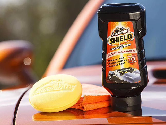 واقي شمعي للتلميع والحماية