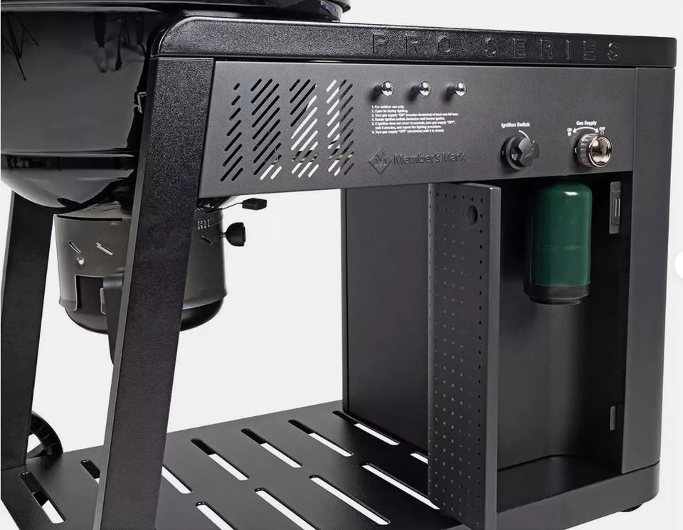 شواية فحم بمساعدة الغاز - ولاعة سريعة من سلسلة Member's Mark Pro | Amman Hardware شواية فحم بمساعدة الغاز - ولاعة سريعة من سلسلة Member's Mark Pro | Amman Hardware
