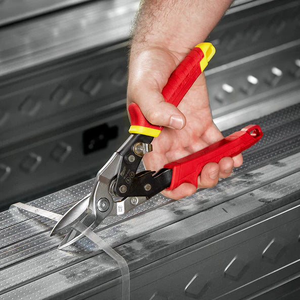 مقص صاج مستقيم من Milwaukee