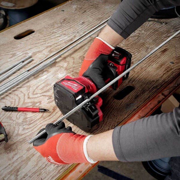 مقص رودات مسننه شحن 18 فولت M18BLTRC-0X من Milwaukee M18™