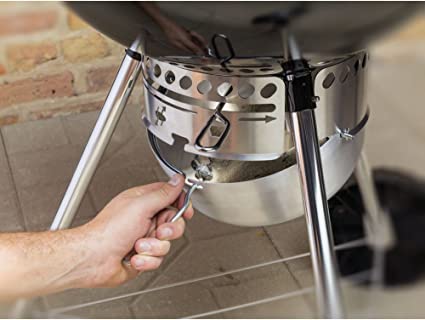 شواية الفحم Kettle Premium من Weber