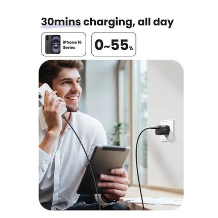 شاحن UGREEN السريع بقوة 30 واط بمنفذ USB-C بتقنية GaN / X513