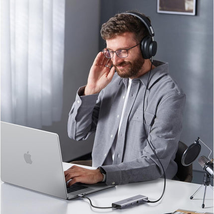UGREEN USB-C to 3*USB 3.0 A+HDMI 4K@30Hz;2K@60HZ;1080P@120Hz + VGA + RJ45 + SD/TF + 3.5mm Audio + PD Adapter