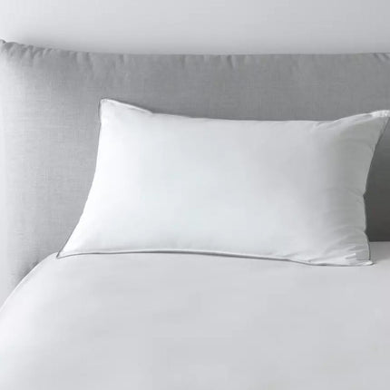 وسادة متوسطة الكثافة من ARMN بتصميم Snuggle Down