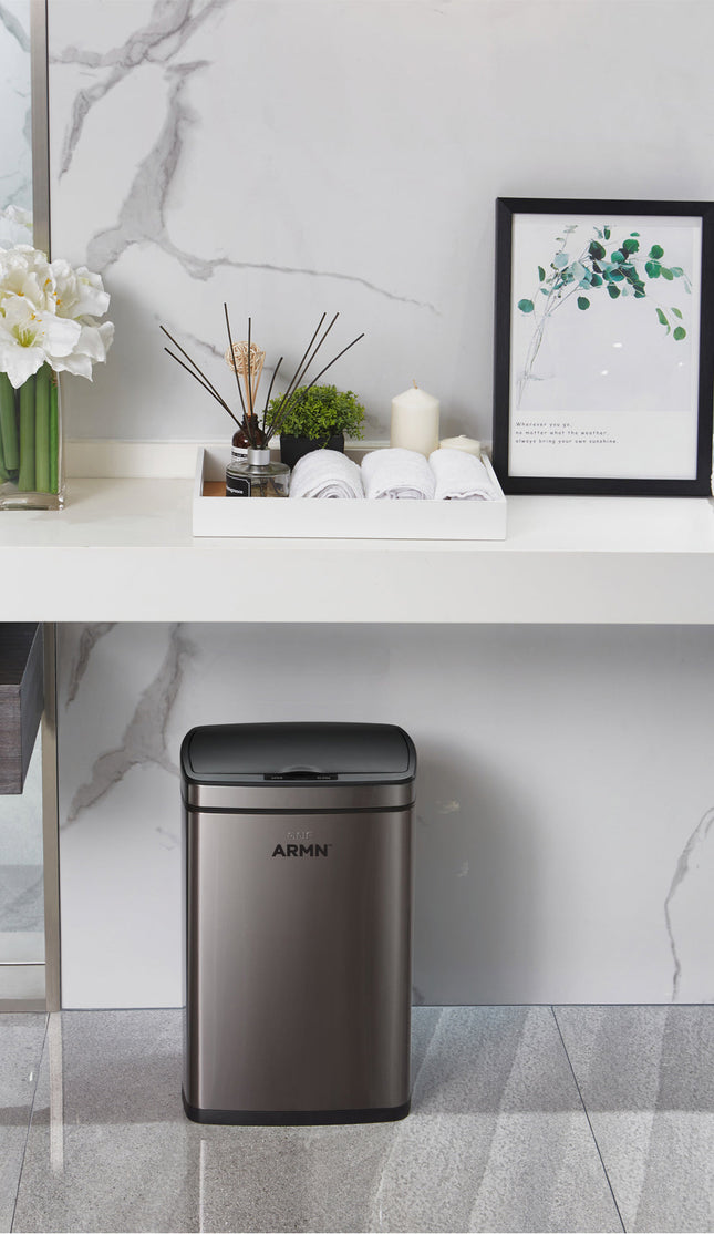 سلة قمامة بحساس سعة 15 لتر من ARMN Tramontina - أسود