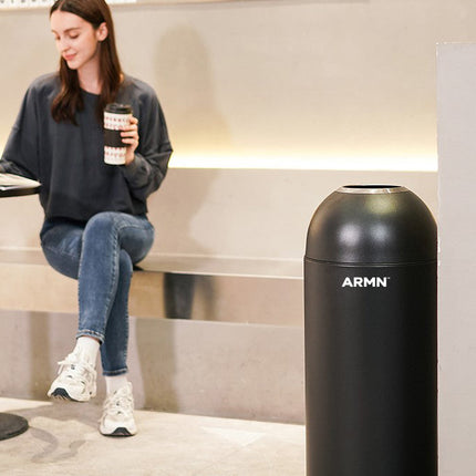 سلة قمامة 50 لتر بفتحة علوية من ARMN Tramontina - أسود