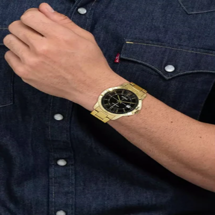 ساعة كاسيو الرجالية بـ سوار ستانلس ستيل ذهبي مينا سوداء - موديل  CASIO MTP-V004G-1C