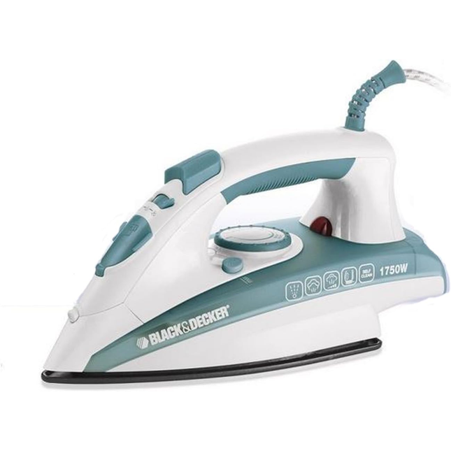 مكواة بخار بـ قاعدة مطلية بالسيراميك مضادة للتكلس قوة 1750 واط ماركة Black & Decker