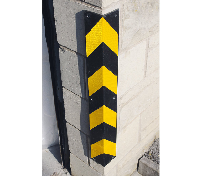 زاويه حمايه شمعه عاكسه فوم 90 سم اسود/اصفر