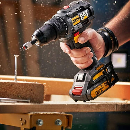 DX12درل شحن مع شاكوش  18 فولت مع بطاريتين  4 امبير  13مم كتربلر