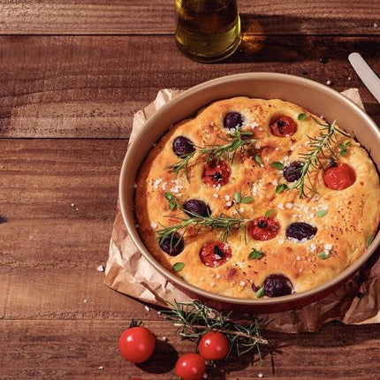 قالب خبز مدور 26 سم من Tramontina Brasil - أحمر