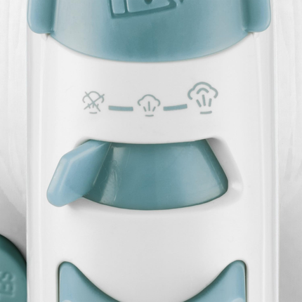 مكواة بخار بـ قاعدة مطلية بالسيراميك مضادة للتكلس قوة 1750 واط ماركة Black & Decker