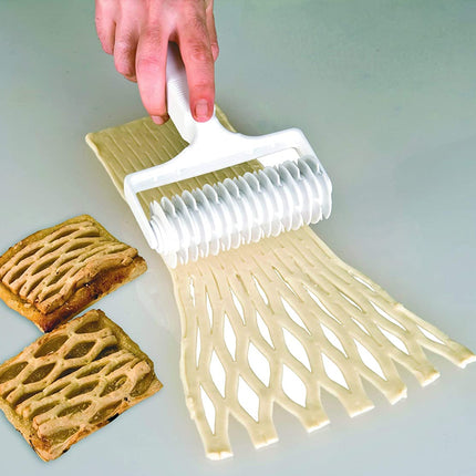 أداة تشكيل العجين 12 سم من Ibili