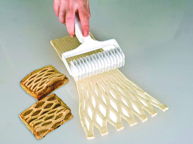 أداة تشكيل العجين 12 سم من Ibili