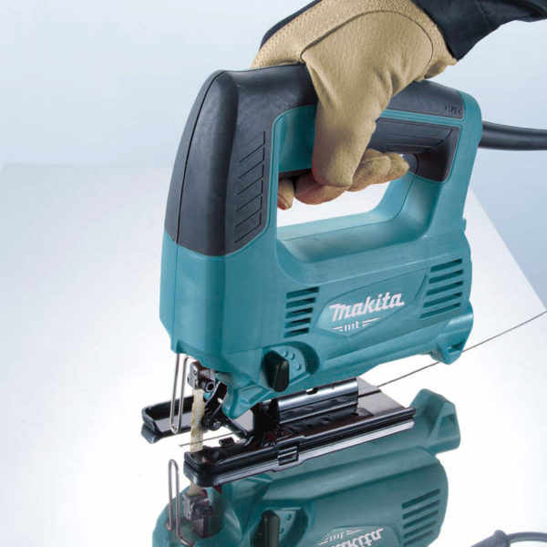 منشار تخريقة 450 واط من ماكيتا Makita