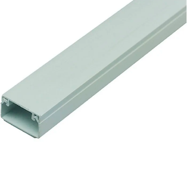 ماسورة بي في سي بيضاء لأسلاك الكهرباء بطول 2.5 متر