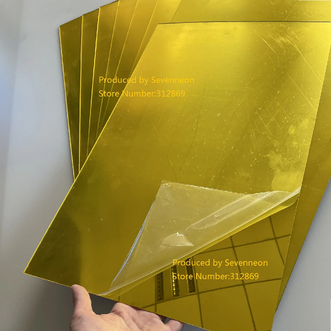 لوح اكرليك لون ذهبي سماكة 0.9مم قياس 1.22*2.44م عدد10اللواح