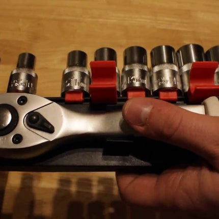 طقم بكسات 1/2 " مع طرطيقة 12 قطعة ياتو