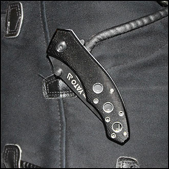 سكين قلاب اسود ياتو