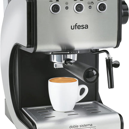 ماكينة ايسبريسو 1.5 لتر 1050 واط - Ufesa CE7141