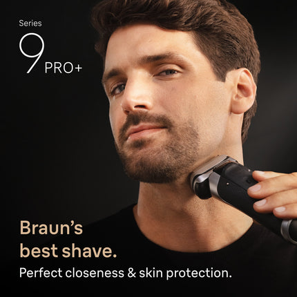 Braun Series 9 Pro+ 9677cc Electric Shaver